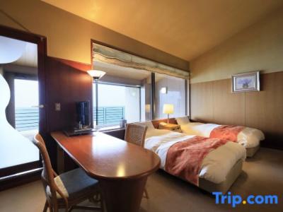 Wakamatsu Hot Spring Resort - 29