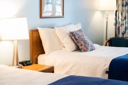 Stage Run by the Sea - 36