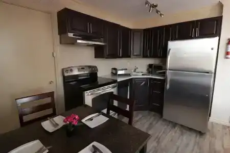 Divya Sutra Suites on Robson Downtown - 70