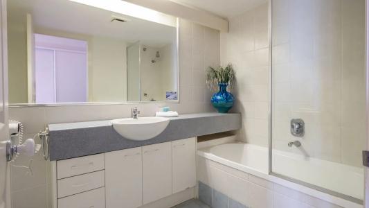 San Mateo On Broadbeach - 9