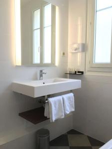 Hôtel Paris Vaugirard - 23