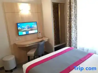 Champerret Elysees - 113