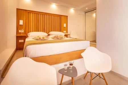 Mar n Mar Crown-Suites - 43