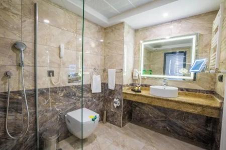 Karpalas City & Spa - 53