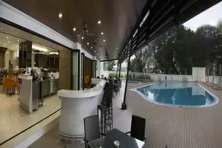 Oakwood and Residence - 27