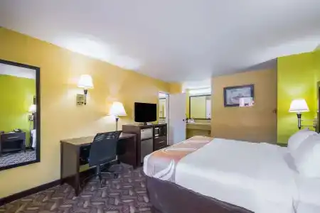 Quality Inn-Central Park Area - 4