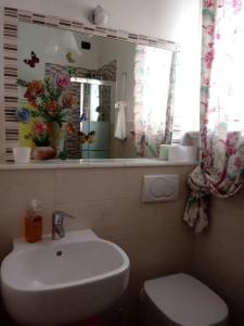 Sally's b&b - 2