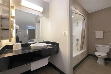 6-San Antonio, Tx - West Seaworld - 53