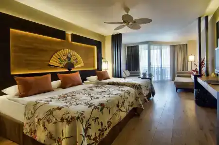 Limak Lara Deluxe & Resort Antalya - 4