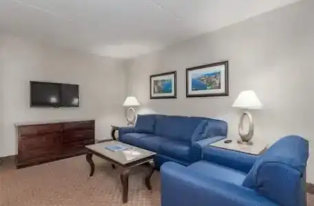 Princess Royale Oceanfront - 11