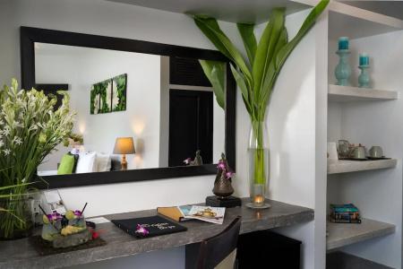 Sojourn Boutique Villas - 52