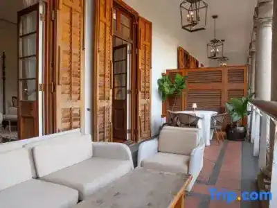 Hullett House - 46
