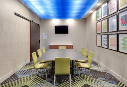 Holiday Inn Express & Suites - Dallas Nw Hwy - Love Field, An Ihg - 32