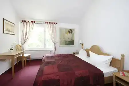 Weißes Schloß - 2