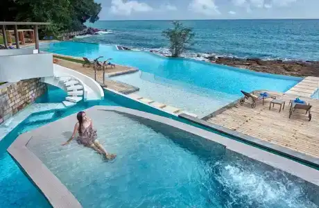 Independence Resort & Spa - 11