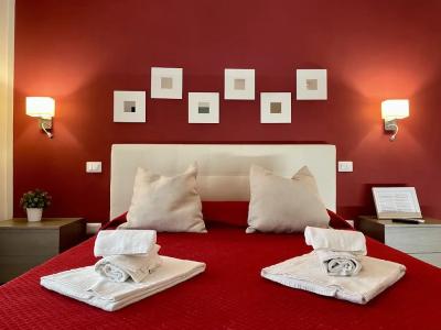 Le Coq Suites - 103