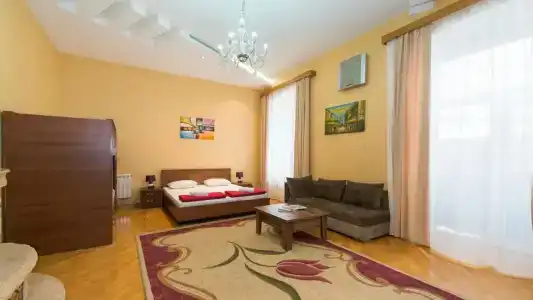 Stay Inn — хостел - 0