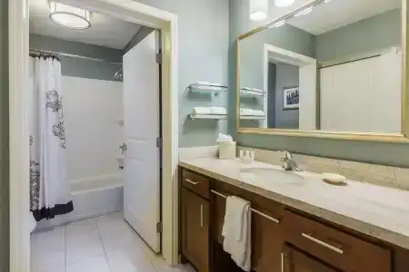 Residence Inn Savannah Downtown Historic District - 9