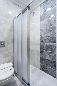 Atam Suites - 37