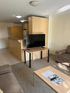 Caloundra Central Apartment - 102