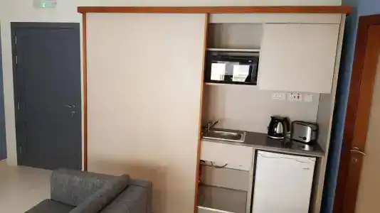 D Townhouse Boutique Suites - 2