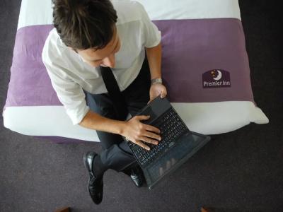 Premier Inn Dubai International Airport - 24