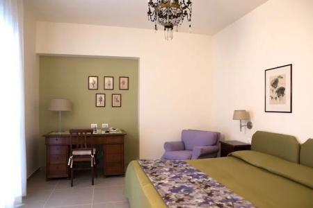 Marbela & Suites - 145