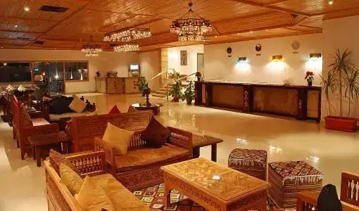 Falcon Naama Star - 22