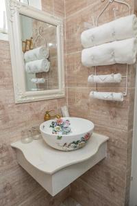 Thang Bom Boutique - 28