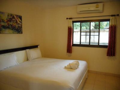 Thai Crystal Resident - 1
