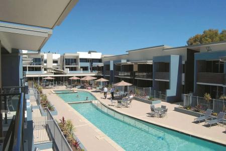 Ramada by Wyndham - 5
