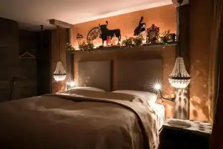 Boutique im Auracher Löchl - 74