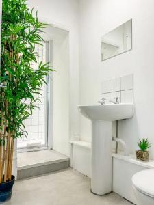 Brunswick Square & Spa - 64