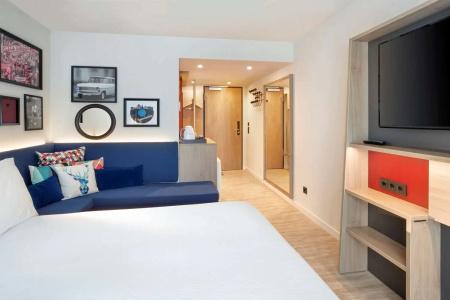 Hampton By Hilton Kaiserslautern - 33