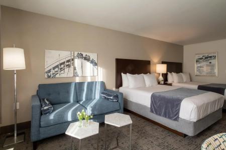 Oxford Suites Portland - Jantzen Beach - 4