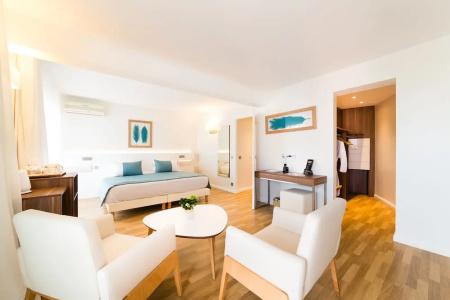 Hôtel Hélios - 70