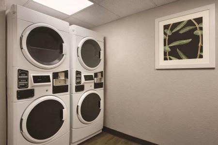 Country Inn & Suites by Radisson, South, TN - 5