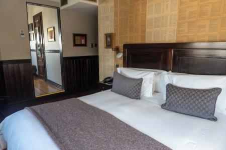 Boutique Castillo Rojo - 157