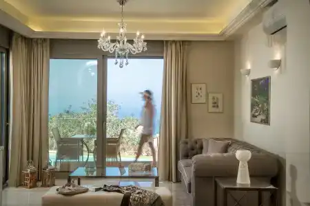 Creta Blue Boutique - 22