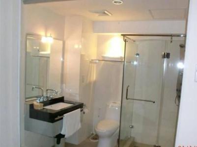 Boss Suites Nana - 9