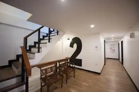 Hoppers Place Donmuang Hostel - 12