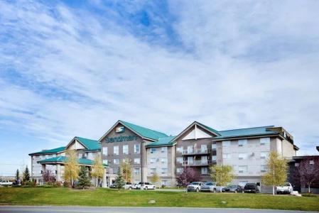 Sandman & Suites West - 40