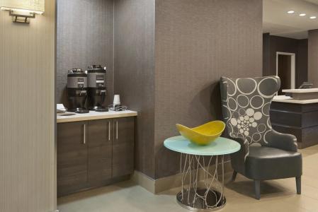 Residence Inn by Marriott Airport - 12