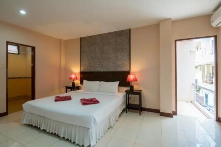 Amarin Patong - 22