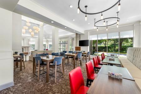 Hilton Garden Inn - 33