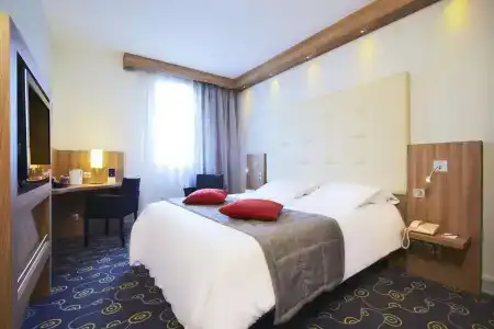 Kyriad Tours Centre - 62