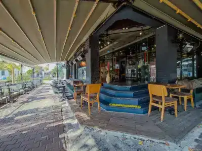 Shah Inn - 16