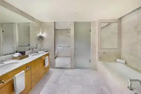 The Ritz-Carlton Executive Residences - 21