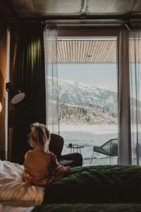 The Hide Flims - 61