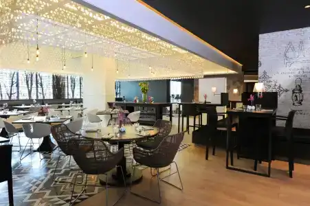 Mode Sathorn - Sha Extra Plus - 35